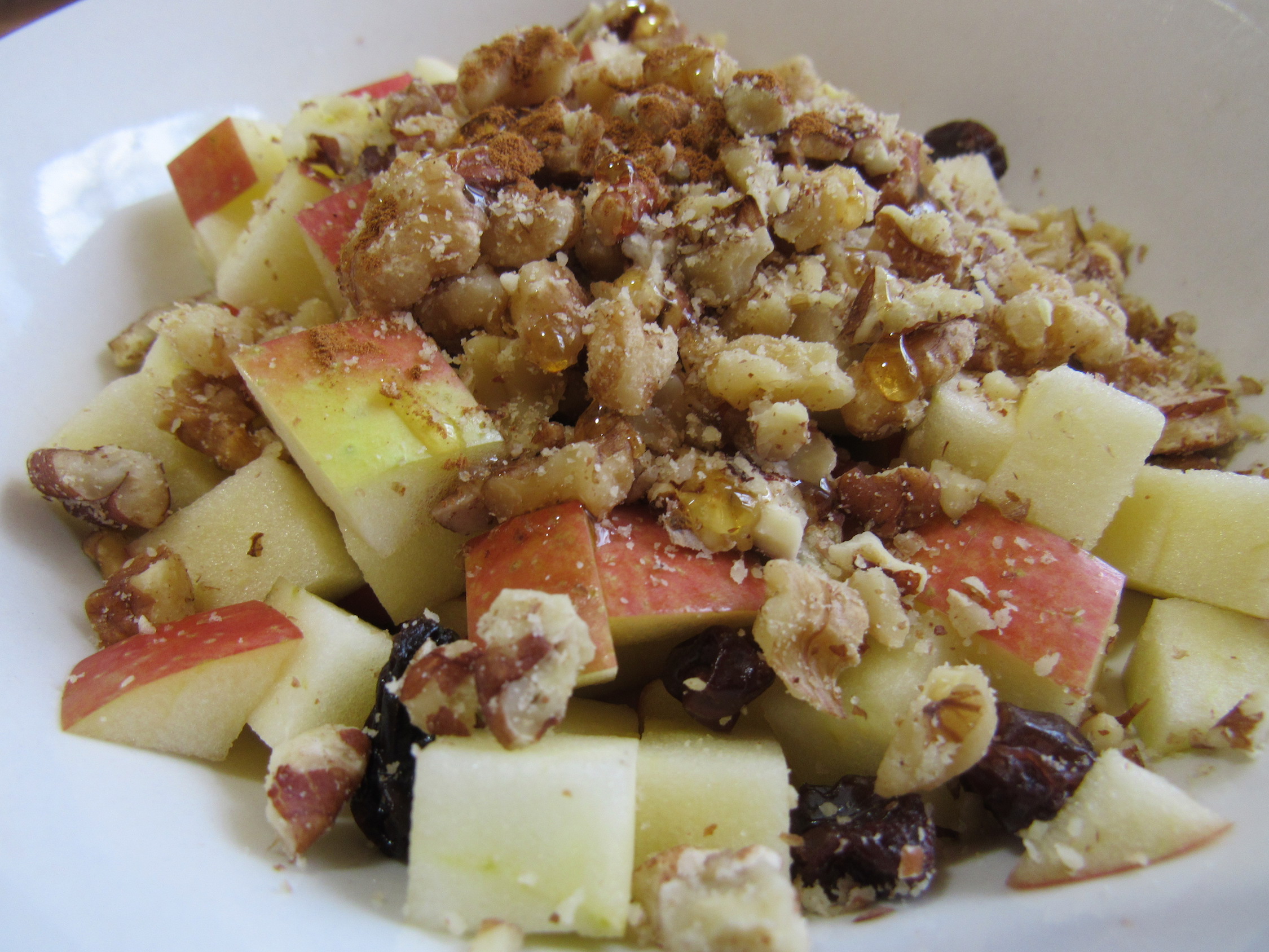 Balanced Bowl: Apple, Crushed Nuts, Raisins, and Nut Butter