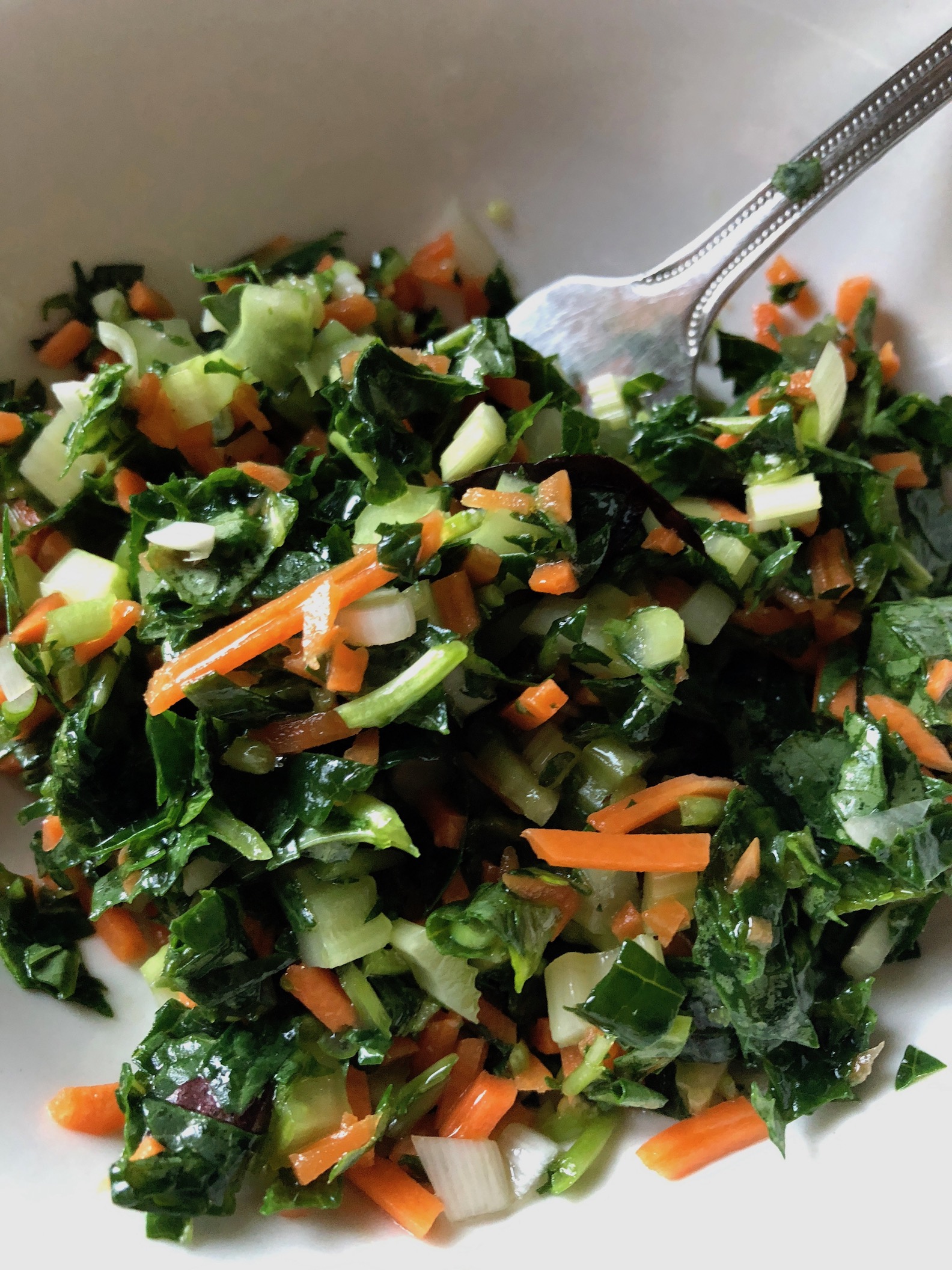 Crunchy Kale and Shredded Carrot Salad